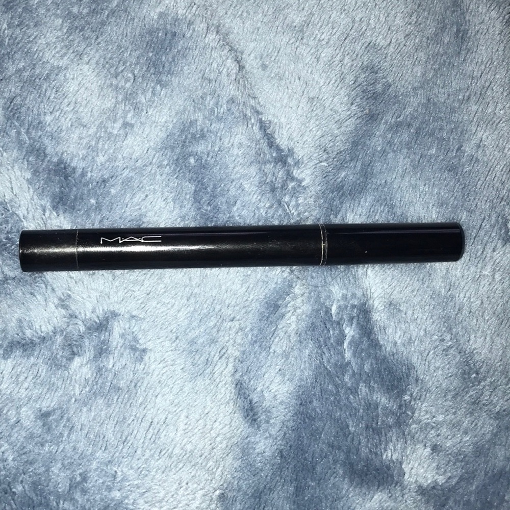 MAC Rebeleyes Eyeliner